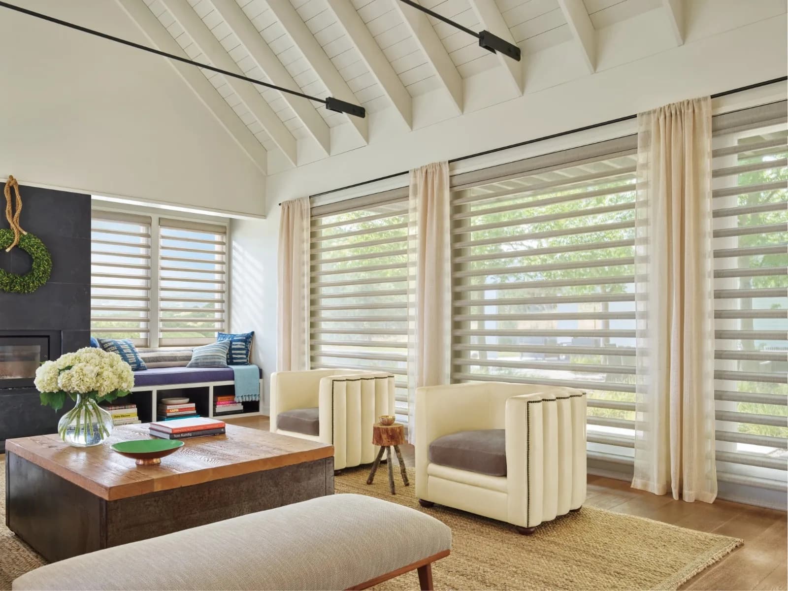 Pirouette window shadings light control